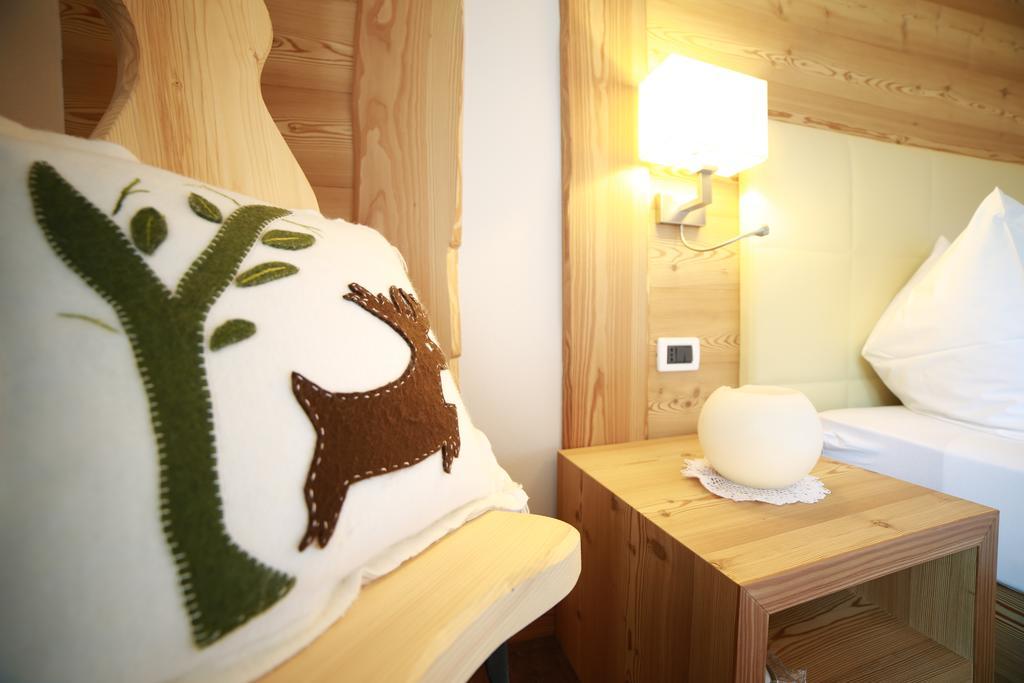 Alpenhotel La Montanara 로카 피에토레 객실 사진